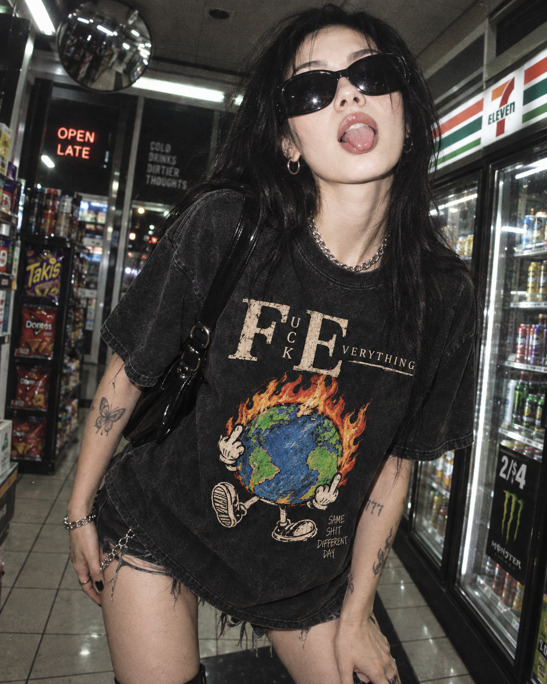 Playera "Fuck Everything" // Washed Black